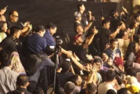 Menteri Pertahanan Prabowo Subianto menghadiri Konser 3 Dekade Perjalanan Cinta Ari Lasso, Jakarta, Sabtu malam, 8 Juli 2023. (Dok. Tim Media Prabowo Subianto)