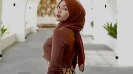 Selebgram Oklin Fia. (Facbook.com/@Oklin Fia)
