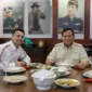 Menteri Pertahanan Prabowo Subianto bersama artis sekaligus pengusaha, Raffi Ahmad. (Dok. Tim Media Prabowo)

