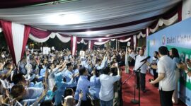 Capres nomor urut 2, Prabowo Subianto saat menerima deklarasi dukungan dari Komunitas Bakti Untuk Rakyat di Rumah Kertanegara, Jakarta Selatan. (Dok. TKN Prabowo Gibran)