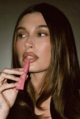 Rhode Resmi Diakuisisi e.l.f. Beauty, Hailey Bieber Tetap Jadi Kepala Kreatif dan Inovasi